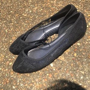Black Mesh Women Flats